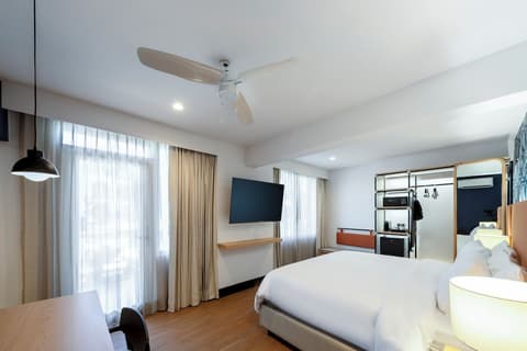 voco Surfside Aruba by IHG