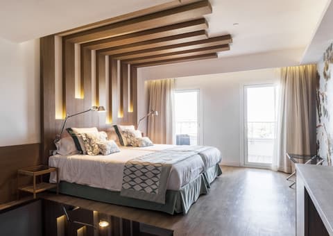 Pure Salt Garonda - Adults Only, Room