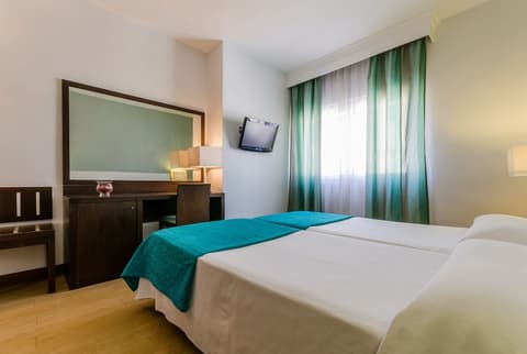 Hotel Don Juan, Room