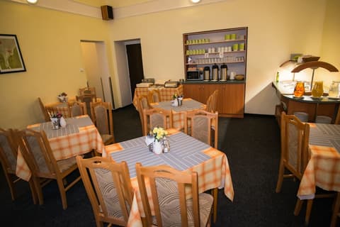 Hotel City Bell, Breakfast area