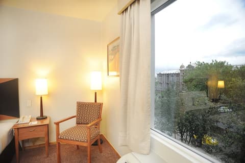 Sleep Inn San José Downtown