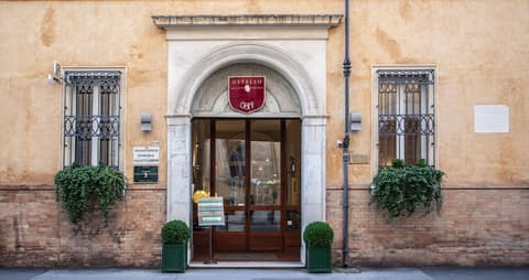 Palazzo Galletti Abbiosi, Front of property