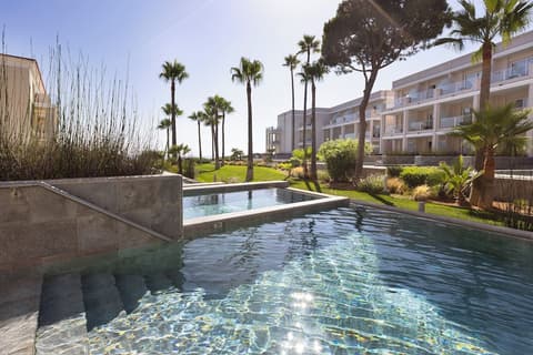 Hipotels Barrosa Palace & SPA