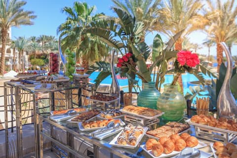 Grand Rotana Resort & Spa