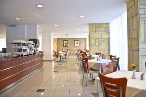 Athena Hotel