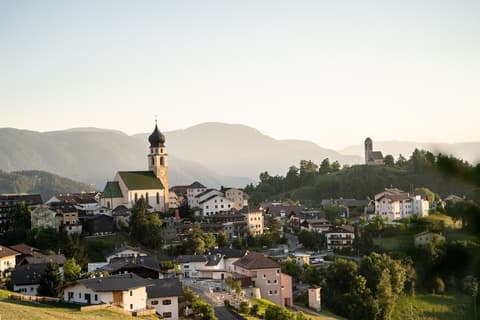 Hotel Emmy - five elements