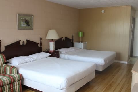 Ritz Inn Niagara, Room