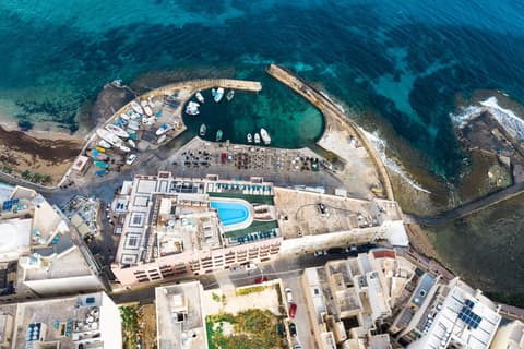 Calypso Hotel