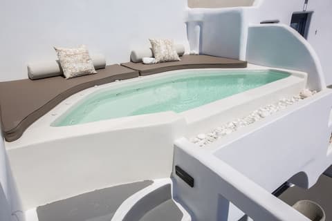 Chic Hotel Santorini