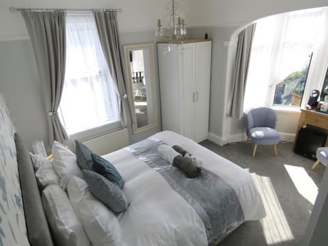 Bentley Lodge Guest House