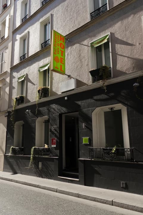 Hotel Bel Oranger Paris, Exterior