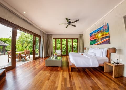 Hideaway Beach Resort and Spa