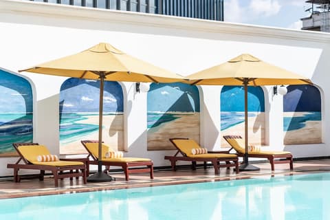 The Sarova Stanley, Outdoor pool