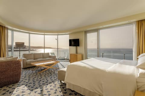 Sheraton Miramar Hotel & Convention Center, Room