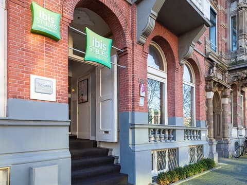 ibis Styles Amsterdam City, Exterior