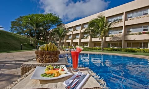 Taal Vista Hotel, Pool