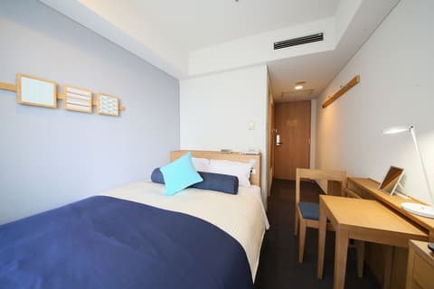 Yokohama Sakuragicho Washington Hotel, Room