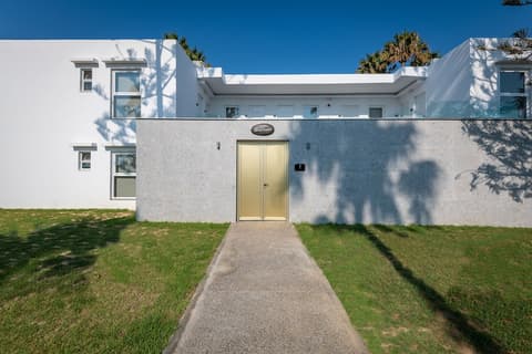 Diamond Boutique Hotel, Property grounds