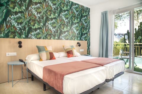 4U Miranda - Adults Only, Room