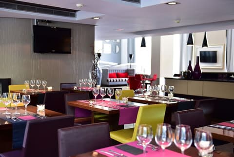 Pestana Arena Barcelona, Dining