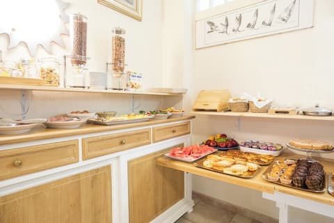 Hotel Daniel, Breakfast buffet