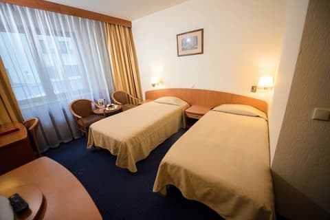 Hotel Ambassador