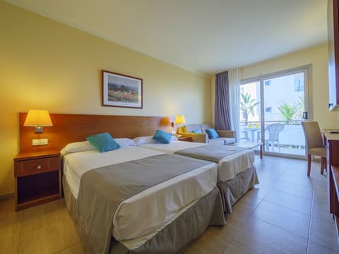 DWO Sirius -Adults Only, Room