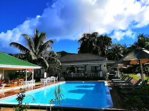 Le Relax Beach Resort - Praslin