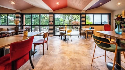 greet Hotel Massieux Lyon Nord