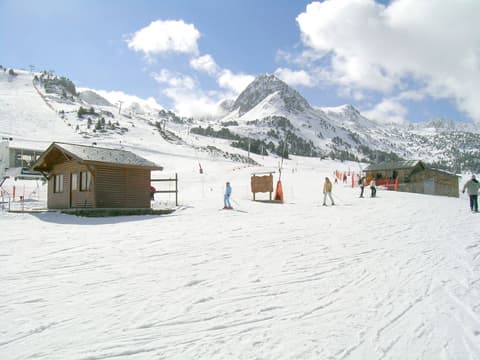 Apartamentos Ona Dorada el Tarter, Ski hill