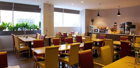 Comfort Inn Edgware Road W2, Breakfast area