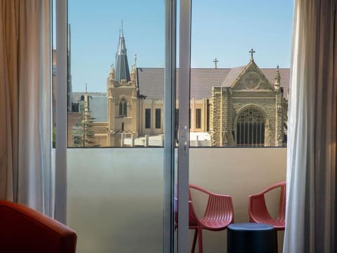 Mercure Perth On Hay