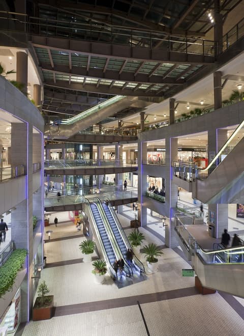 Hotel ILUNION Aqua 4