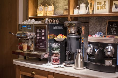 Petit Palace Boquería Garden, Breakfast area