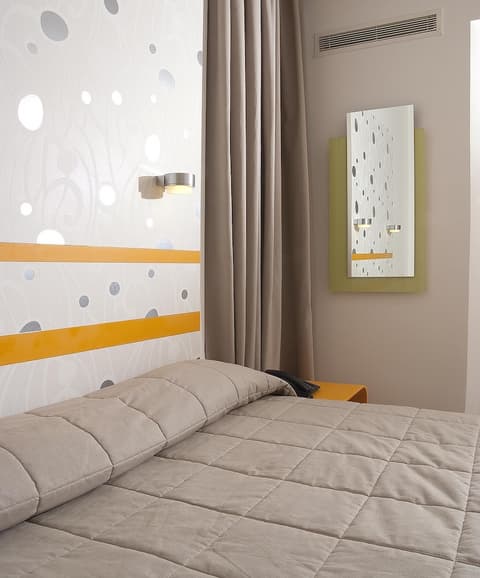 Amazon Hotel