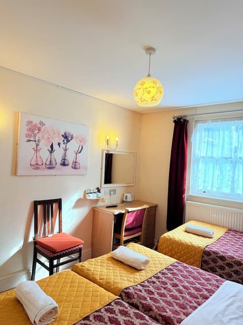 Albro House Hotel, Room