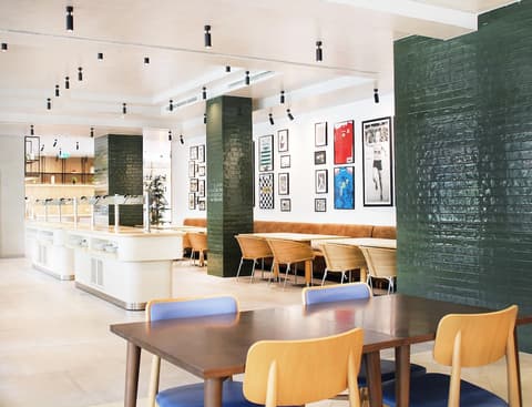 AP Victoria Sports & Beach