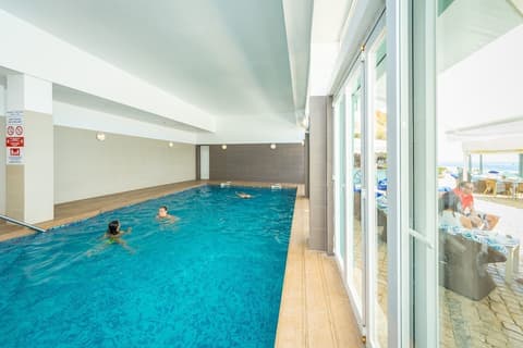 Hotel Sol e Mar - Adults Only, Indoor pool