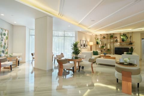 Arabian Park Dubai, an Edge by Rotana Hotel