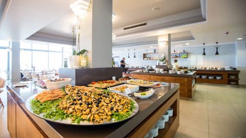 Hotel Royal Neptun, Buffet