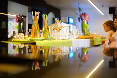 Oxygen Lifestyle Hotel, Lounge