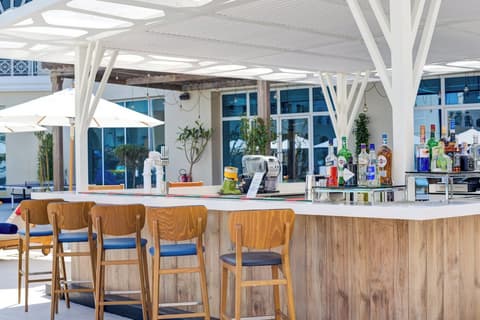 Millennium Lakeview Hotel