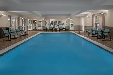 Residence Inn by Marriott East Rutherford Meadowlands, Pool