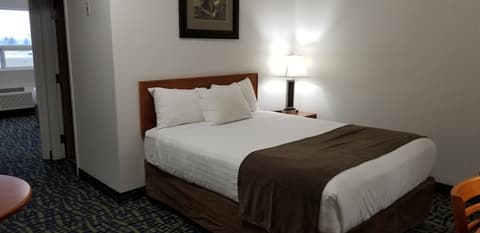 SureStay Plus Hotel by Best Western Lethbridge, Room