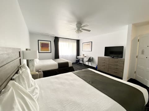 Masterpiece Hotel, Room