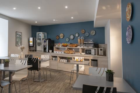 Hôtel Bristol, Breakfast area