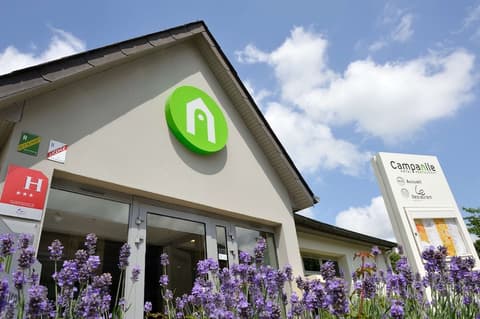 Campanile Versailles - Buc