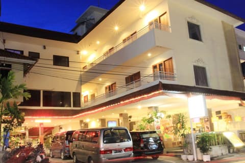 Hotel Karthi