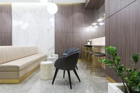 115 The Strand Hotel by NEU Collective, Lobby sitting area