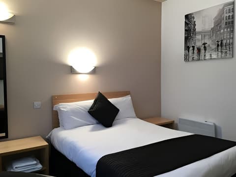 Lord Nelson Hotel – Lime Street Station Liverpool by Compass Hospitality